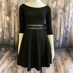 NWT Lulu’s Yes To The Mesh Mini Dress